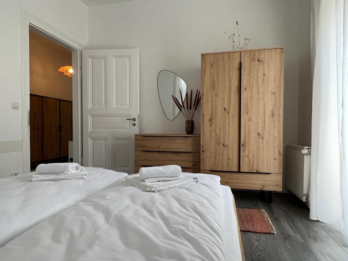 Direct Moselle View 200M² 4 Sz 10Pers Terrace Apartamento Sankt Aldegund Exterior foto